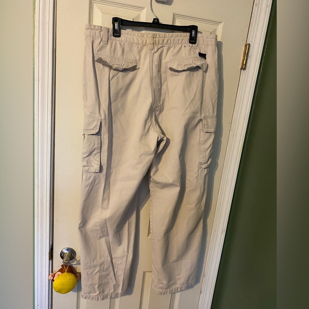 Men's Plugg Tan Cargo Pants size 38 x 34 100% cotton khakis with Velcro pockets - Picture 4 of 7